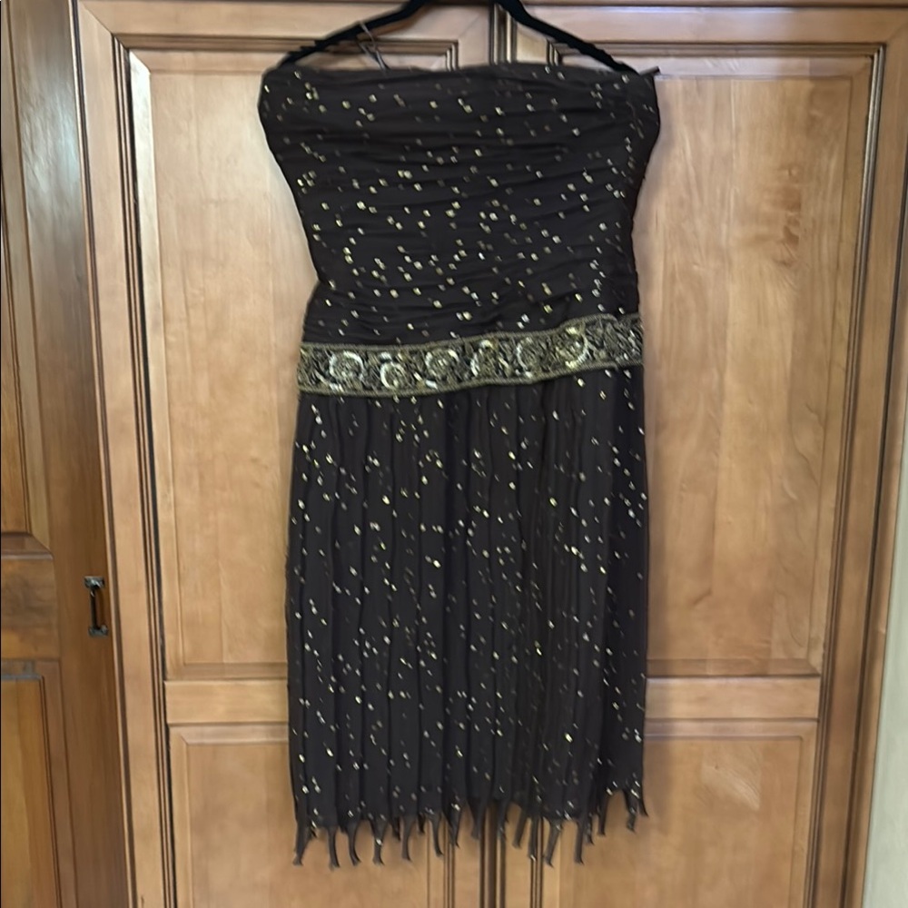 Kay Unger Black and Gold Sequin Strapless Cocktail Dress